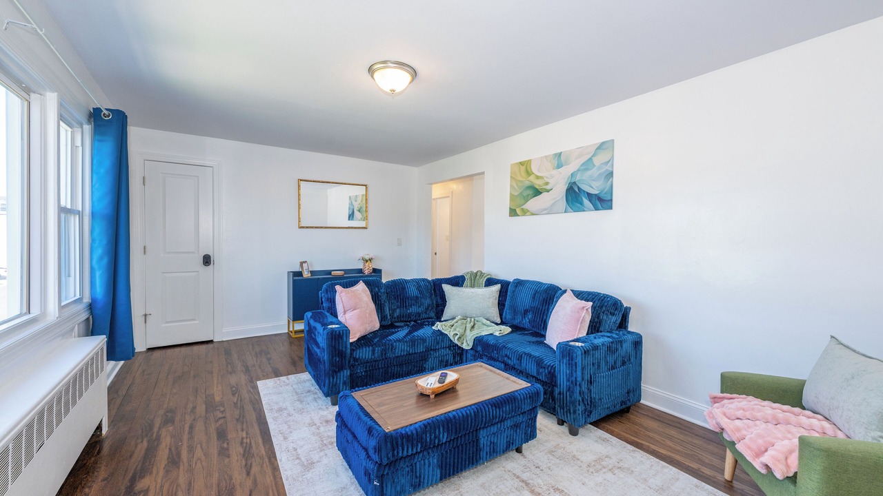 Photo of Livingroom in East Orange