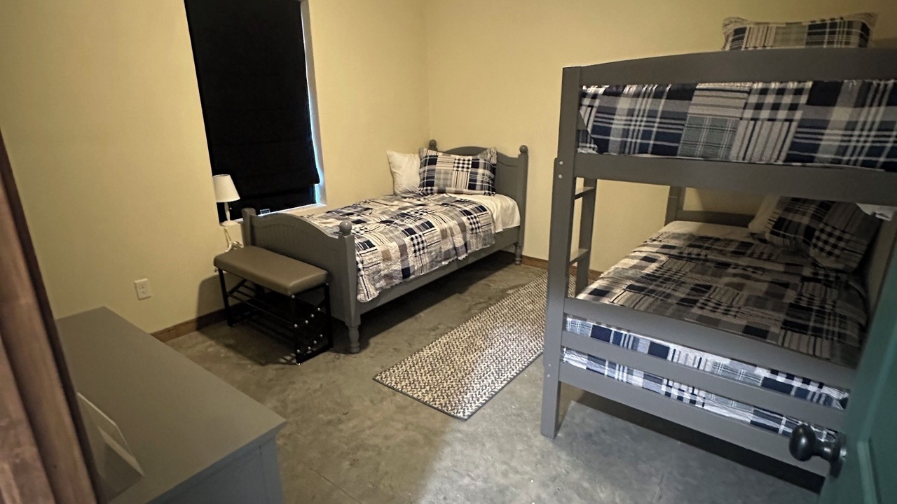 Photo of Bedroom in Sand Springs