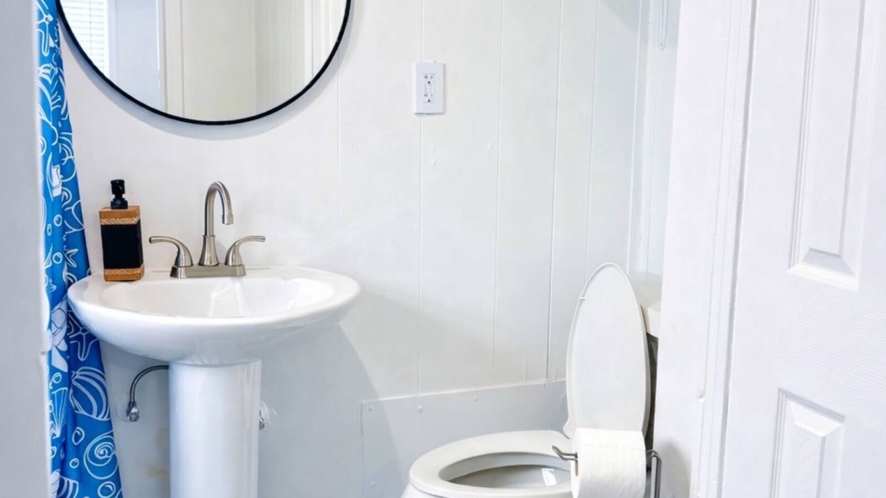 Photo of Bathroom in Greater East End