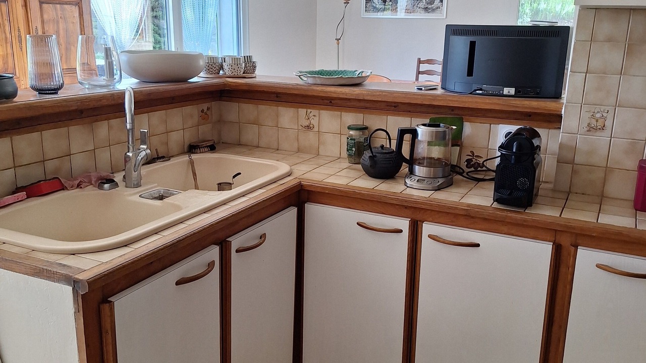 Photo of Kitchen in Le Poet-Celard