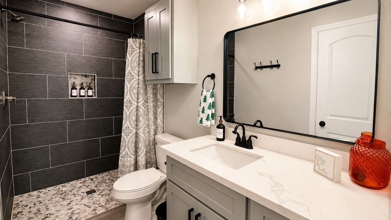 Photo of Bathroom in Lufkin