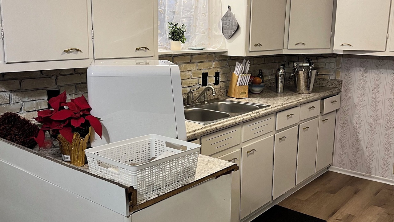 Photo of Kitchen in Shoal Creek Drive
