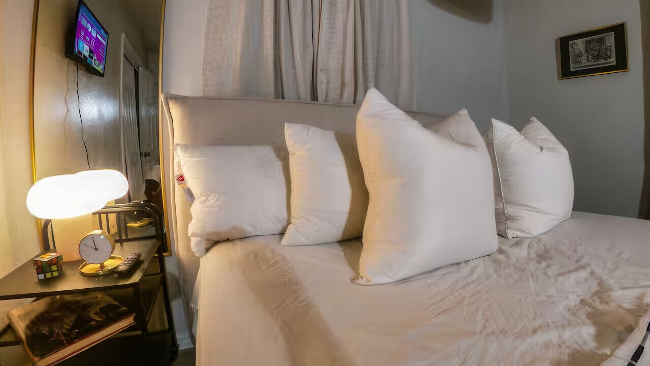 Photo of Bedroom in Handley