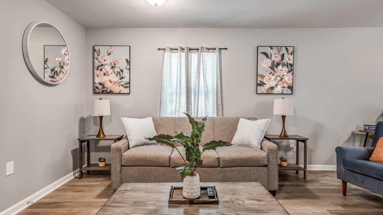 Photo of Livingroom in Frayser
