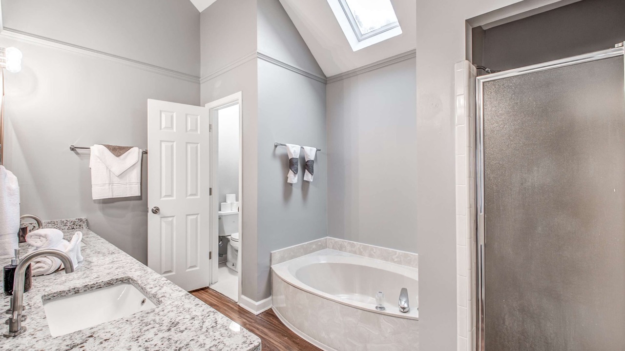 Photo of Bathroom in Cordova