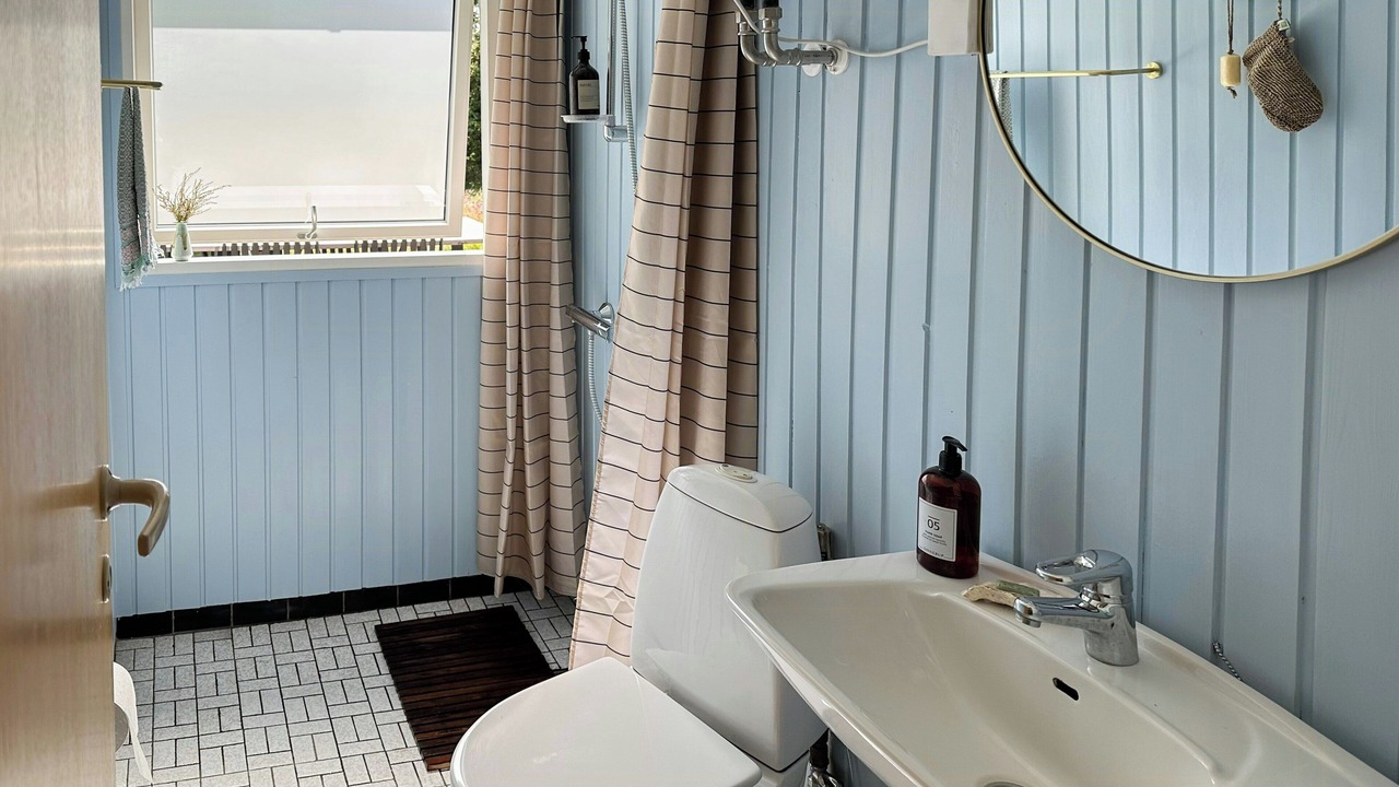Photo of Bathroom in Fjellerup Strand