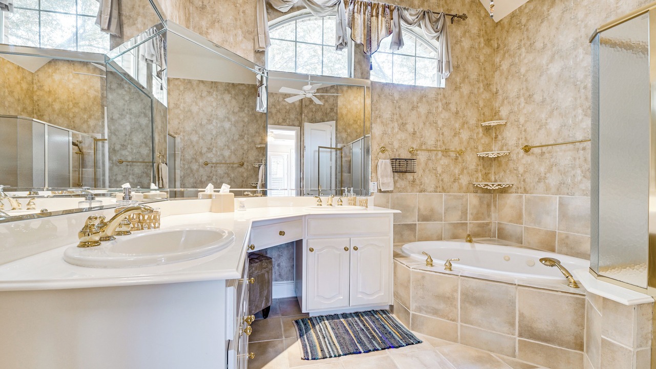 Photo of Bathroom in Plano