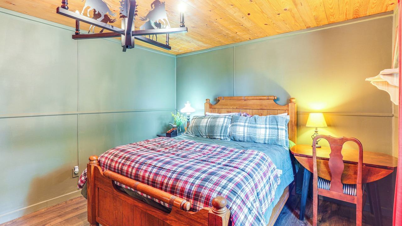 Photo of Bedroom in Scobey