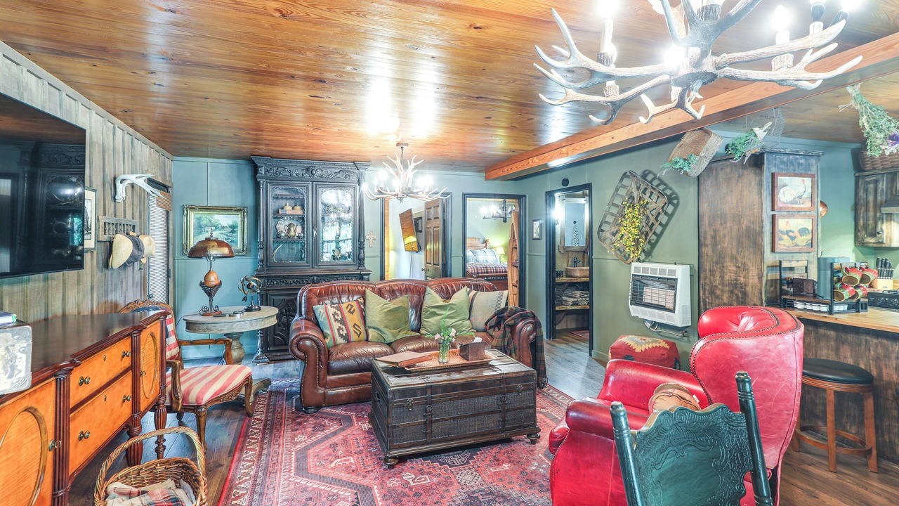 Photo of Livingroom in Scobey