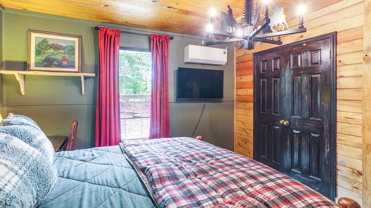 Photo of Bedroom in Scobey
