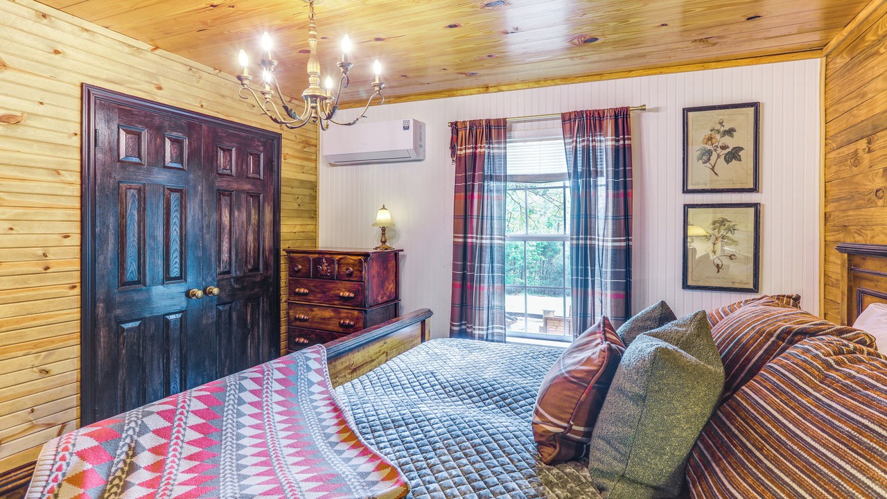 Photo of Bedroom in Scobey