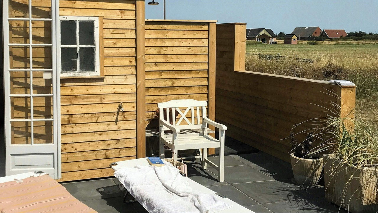Photo of Patio Balcony in Vrist Strand
