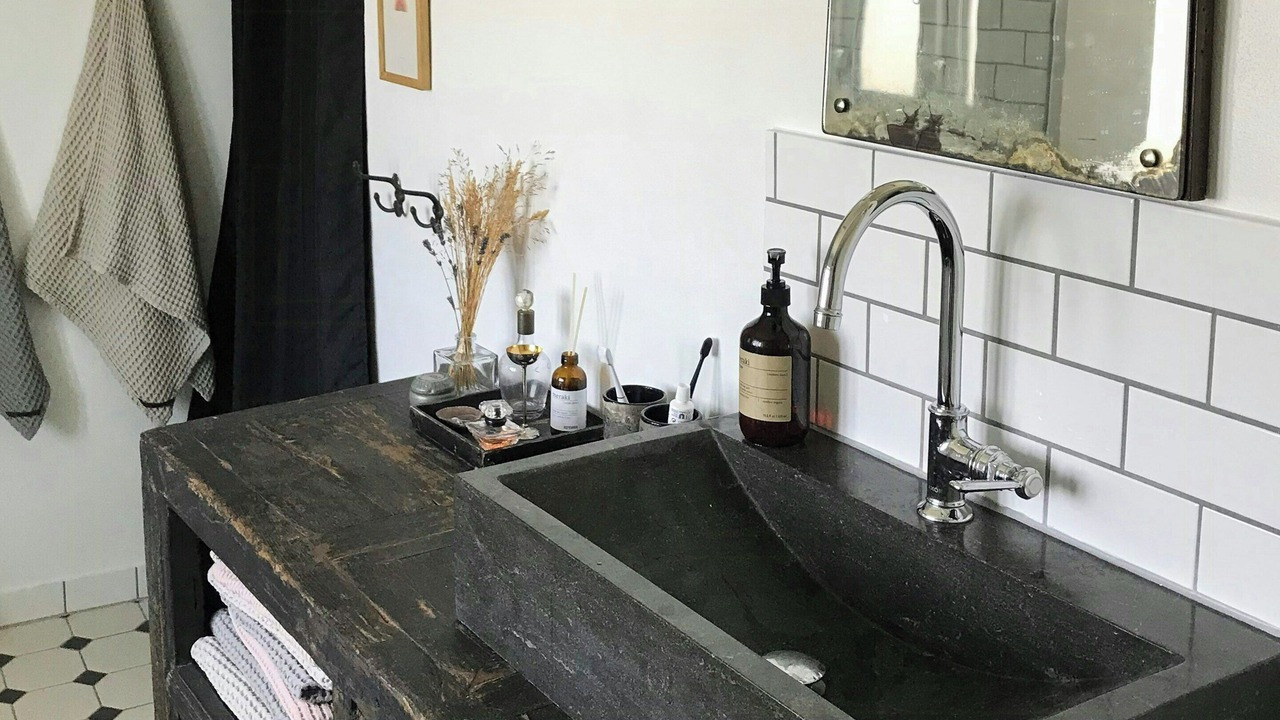 Photo of Bathroom in Vrist Strand