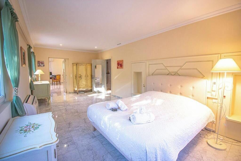 Photo of Bedroom in Callian