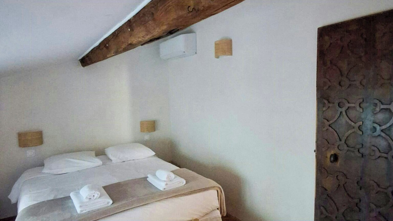 Photo of Bedroom in Roquefort-des-Corbieres