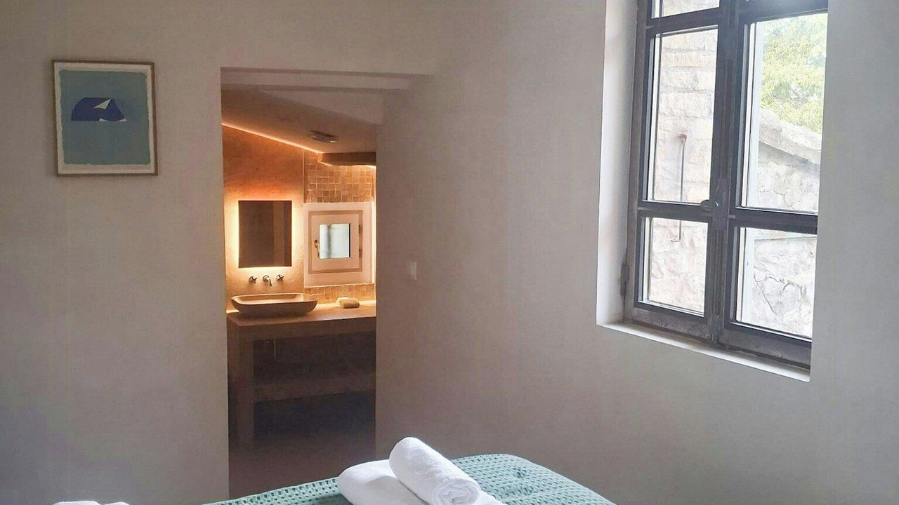 Photo of Bedroom in Roquefort-des-Corbieres