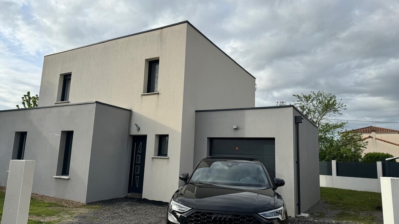 Photo of Outdoor in La Bernardiere
