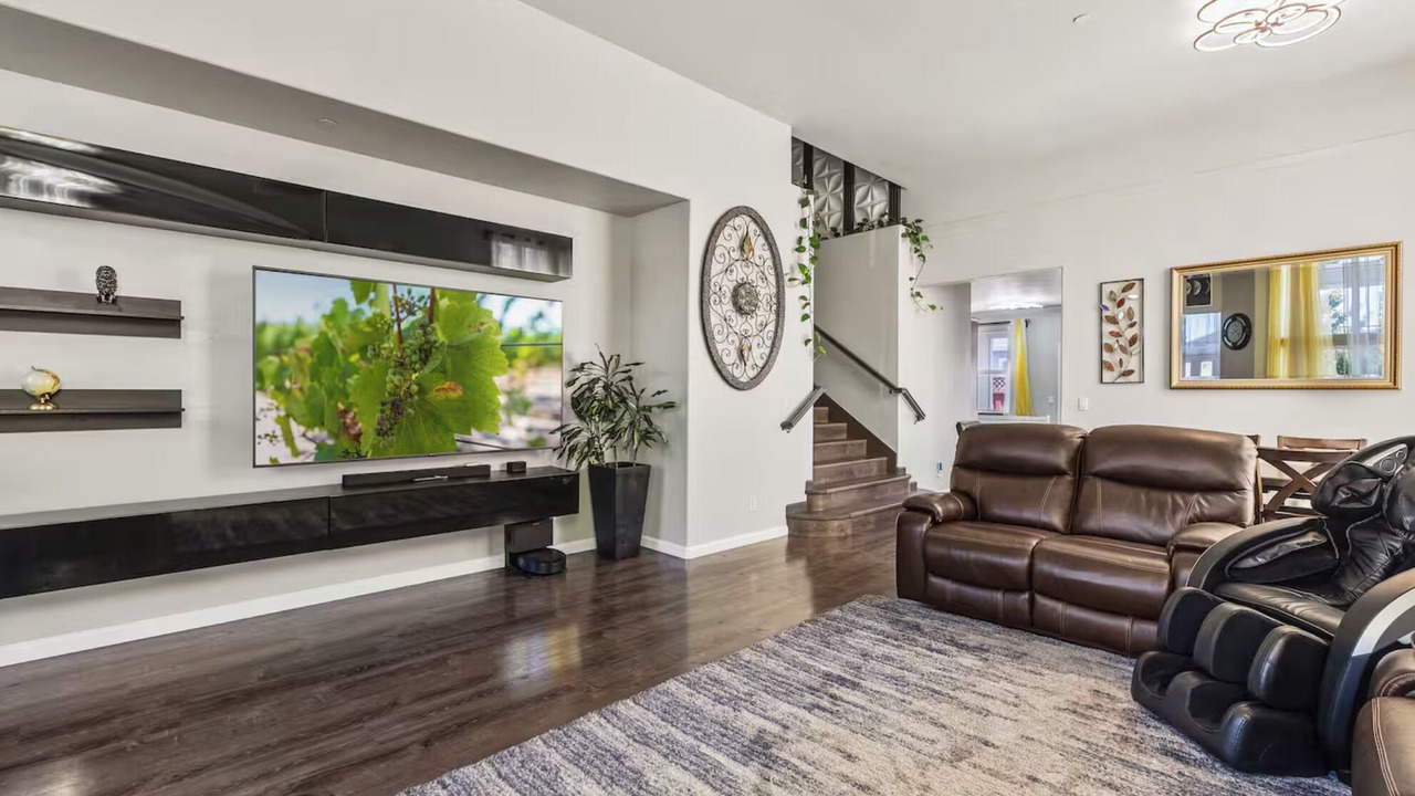Photo of Livingroom in Windsor