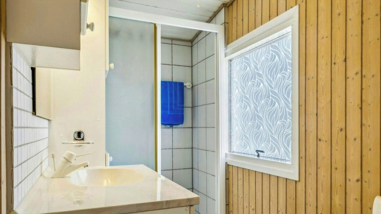 Photo of Bathroom in Karrebksminde