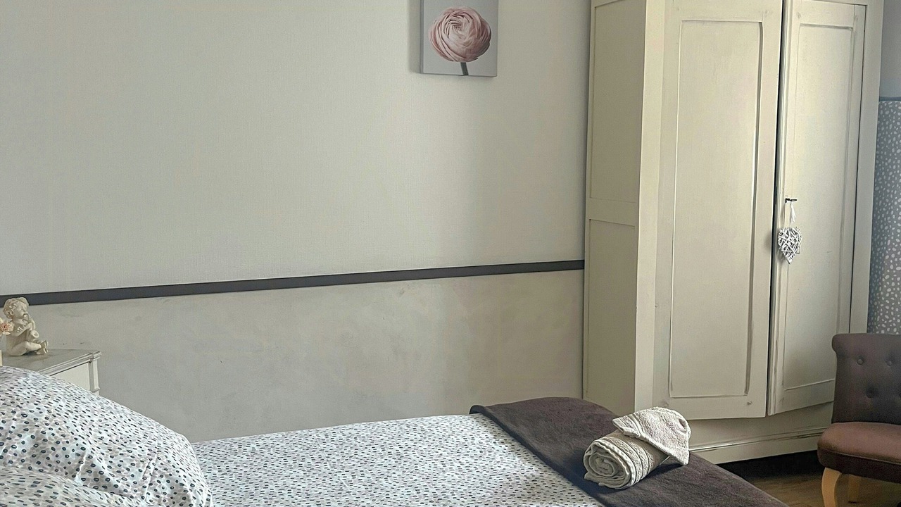 Photo of Bedroom in L'Isle-Jourdain