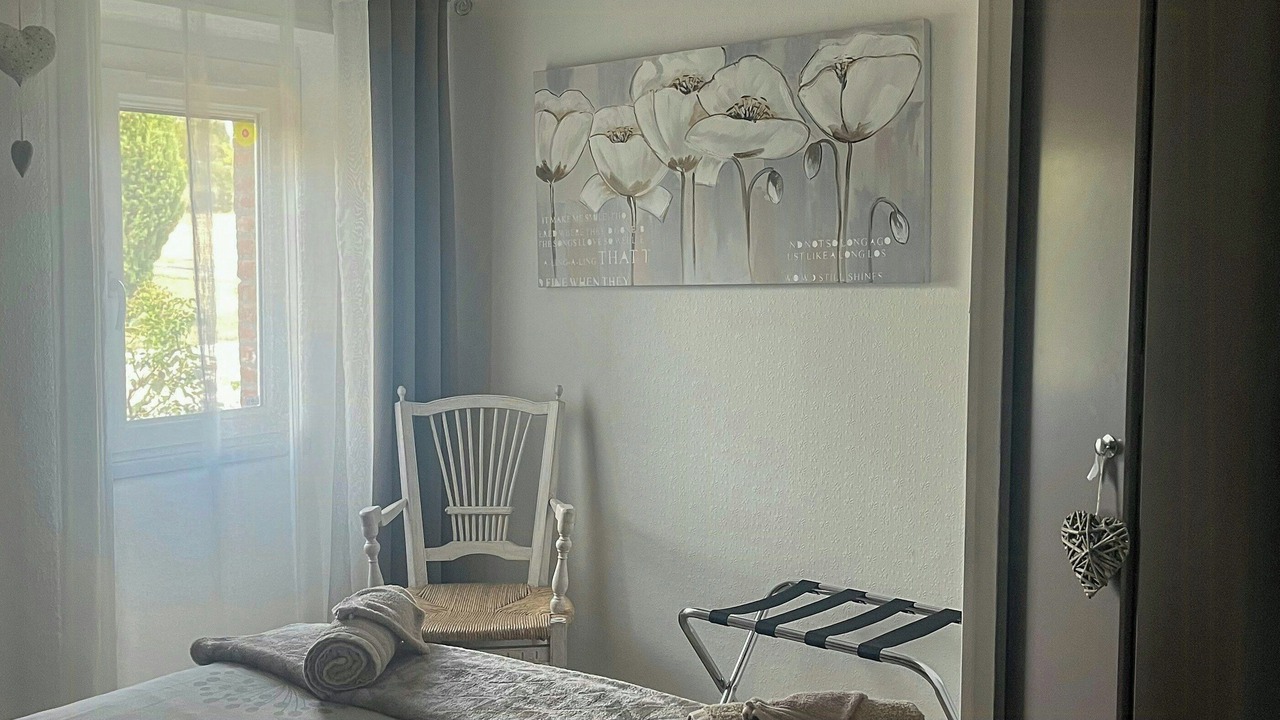 Photo of Bedroom in L'Isle-Jourdain