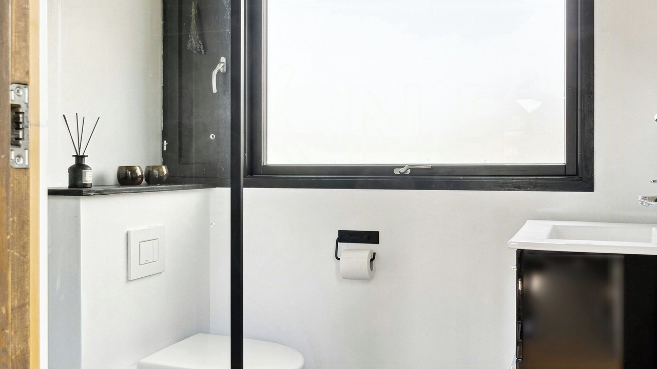 Photo of Bathroom in Næs