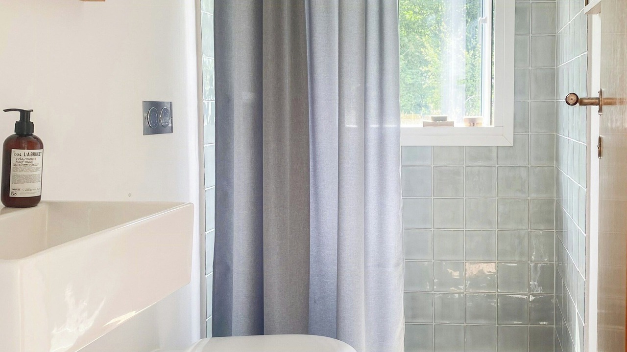 Photo of Bathroom in Melby