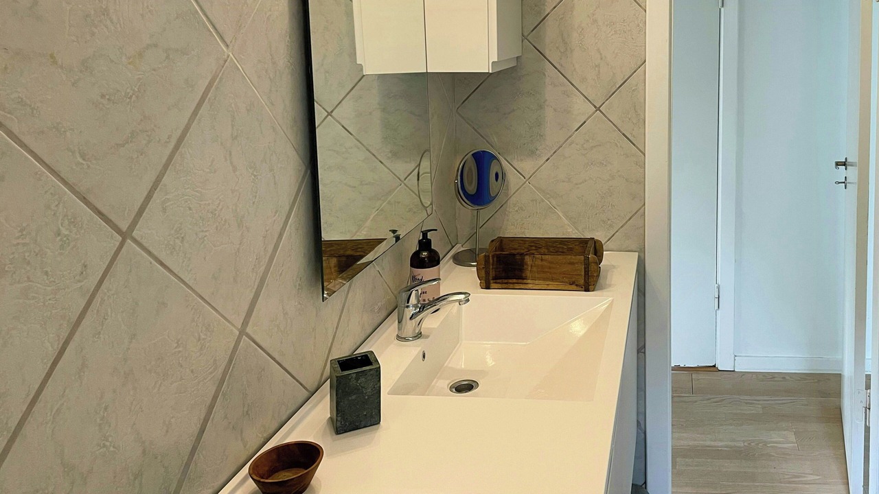 Photo of Bathroom in Logstor