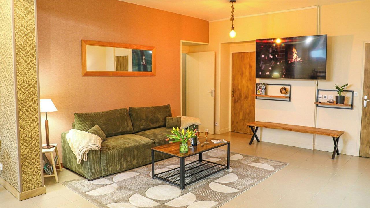 Photo of Livingroom in Serqueux