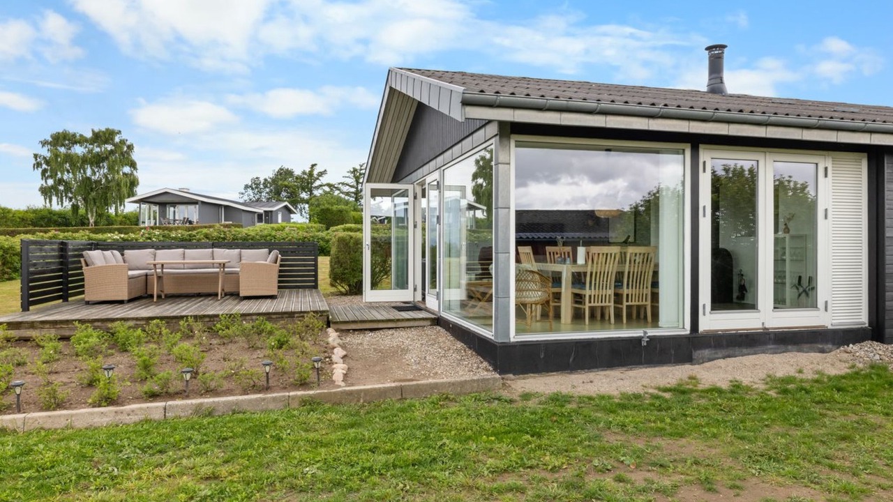 Photo of Others in Helnæs By