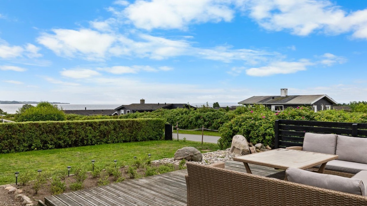 Photo of Others in Helnæs By