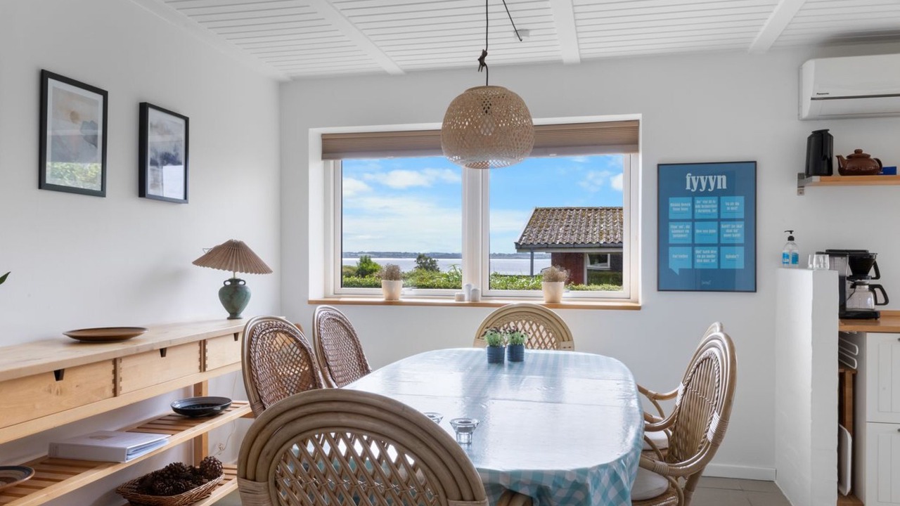 Photo of Bedroom in Helnæs By