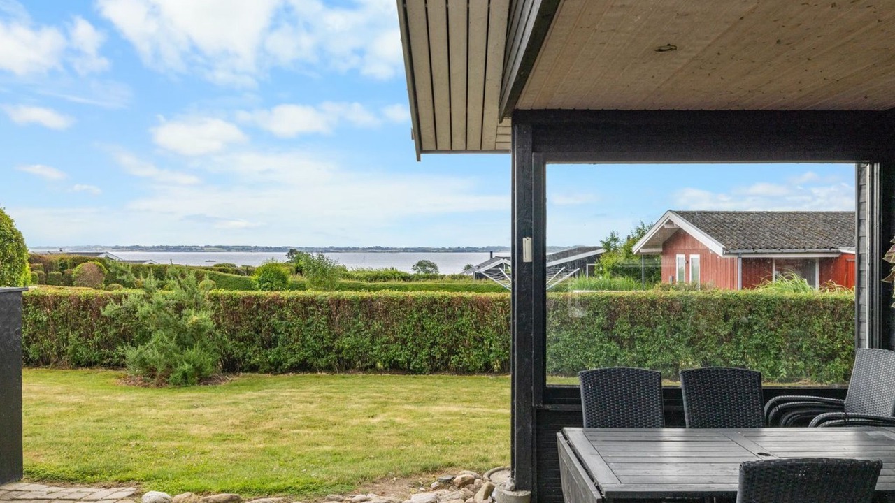 Photo of Others in Helnæs By