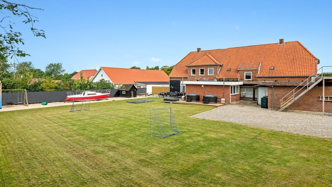 Photo of Others in Lintrup