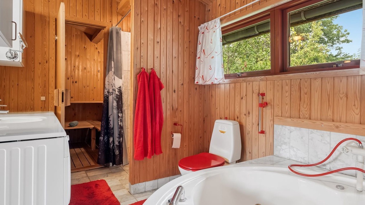 Photo of Bathroom in Nøreng