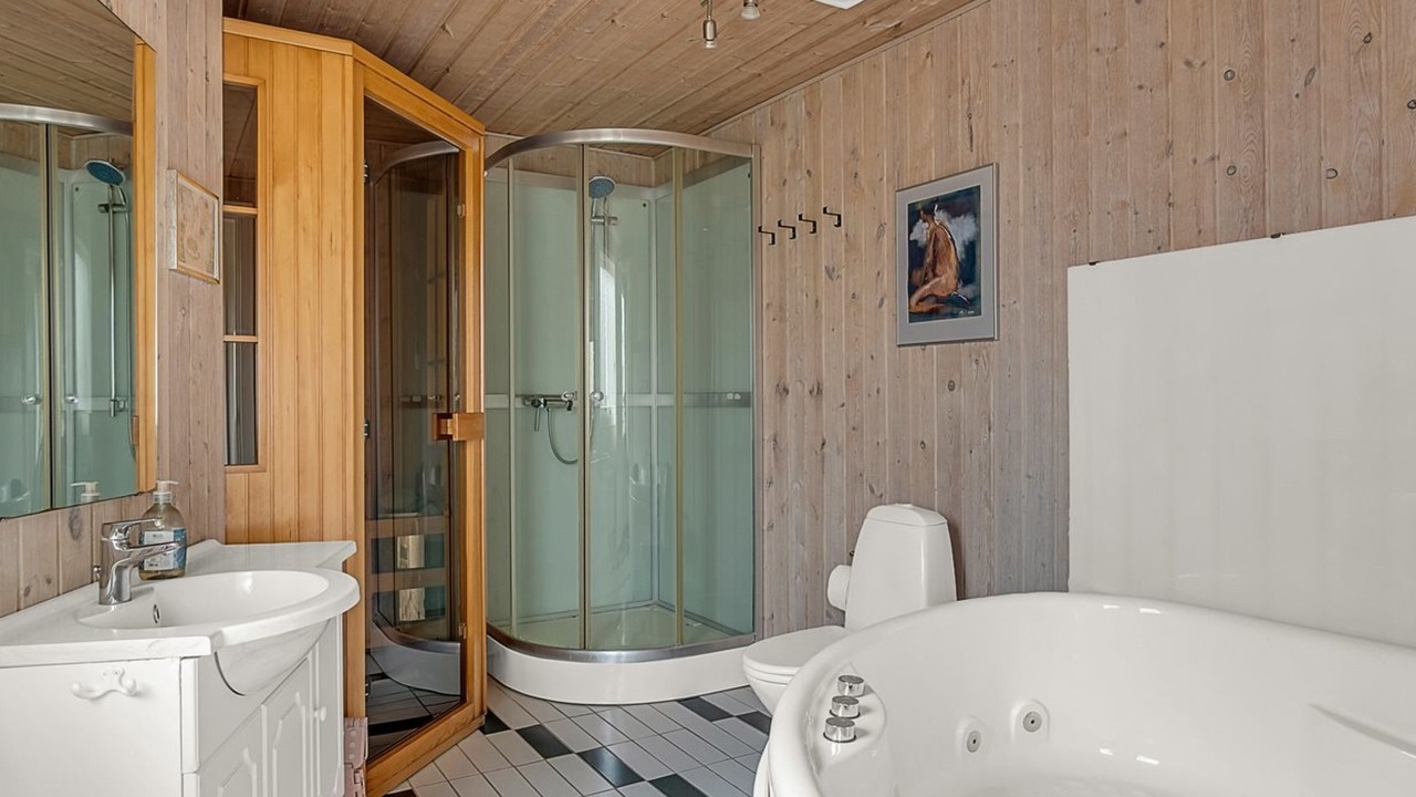 Photo of Bathroom in Assens