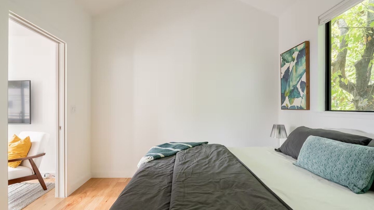 Photo of Bedroom in East Cesar Chavez