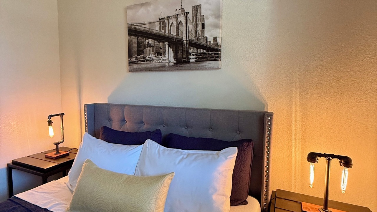 Photo of Bedroom in Southbelt/Ellington