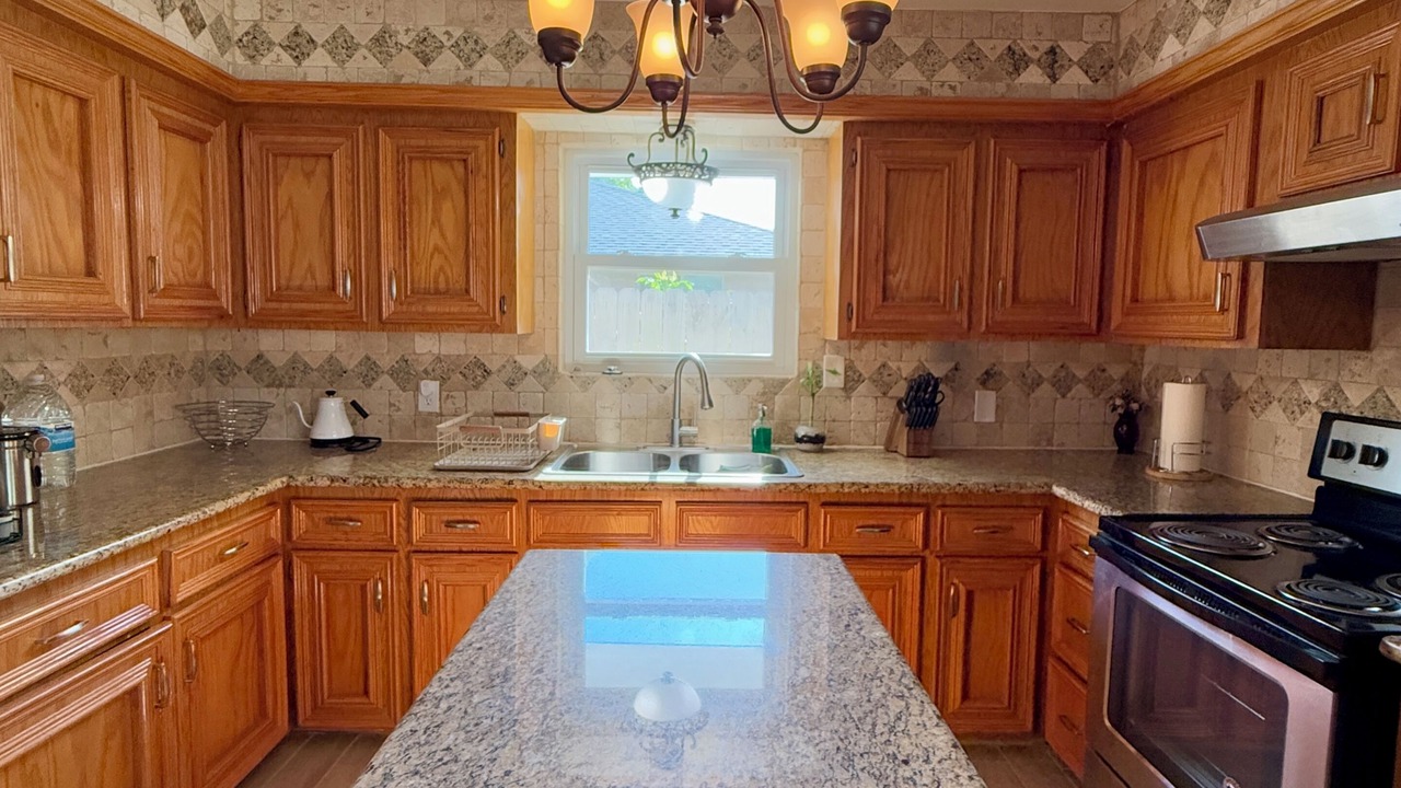 Photo of Kitchen in Southbelt/Ellington
