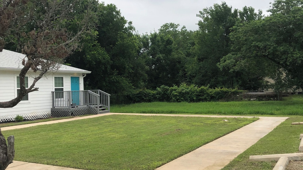 Photo of Outdoor in Alvin