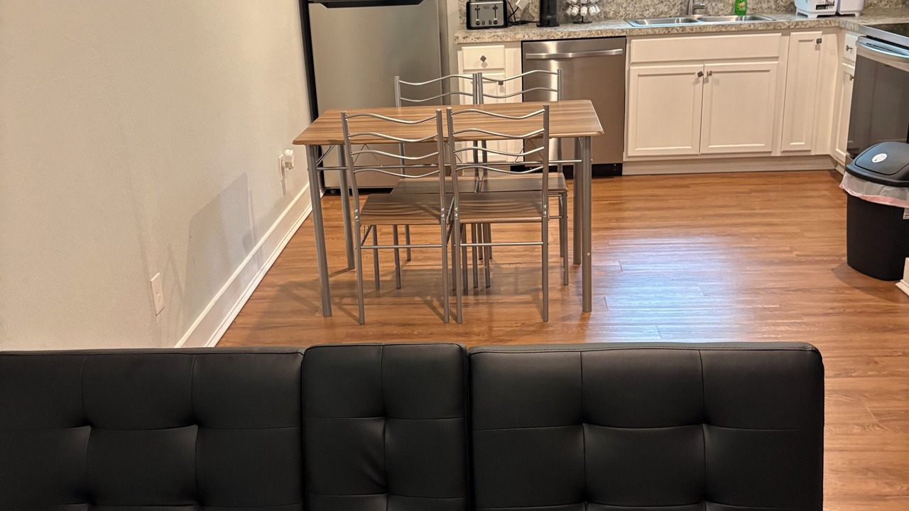 Photo of Livingroom in Alvin