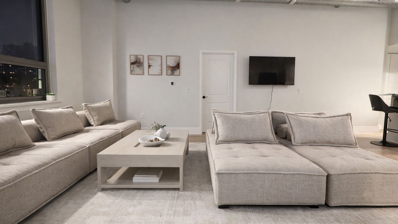 Photo of Livingroom in Historic Downtown