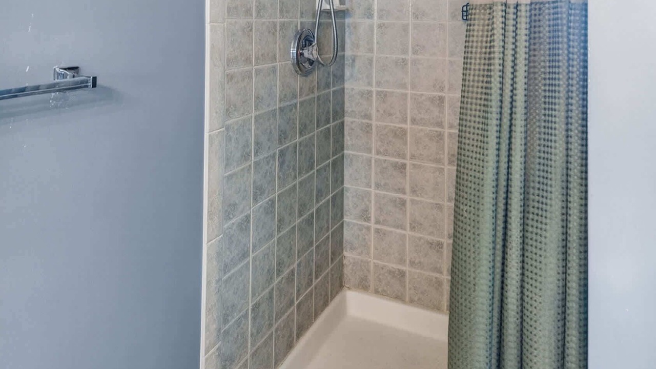 Photo of Bathroom in Security-Widefield