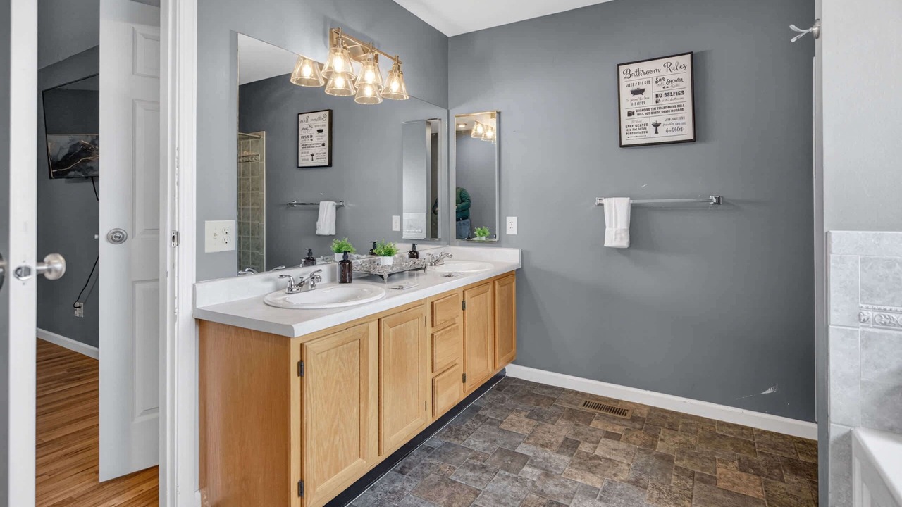Photo of Bathroom in Security-Widefield