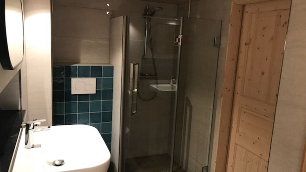 Photo of Bathroom in Degen
