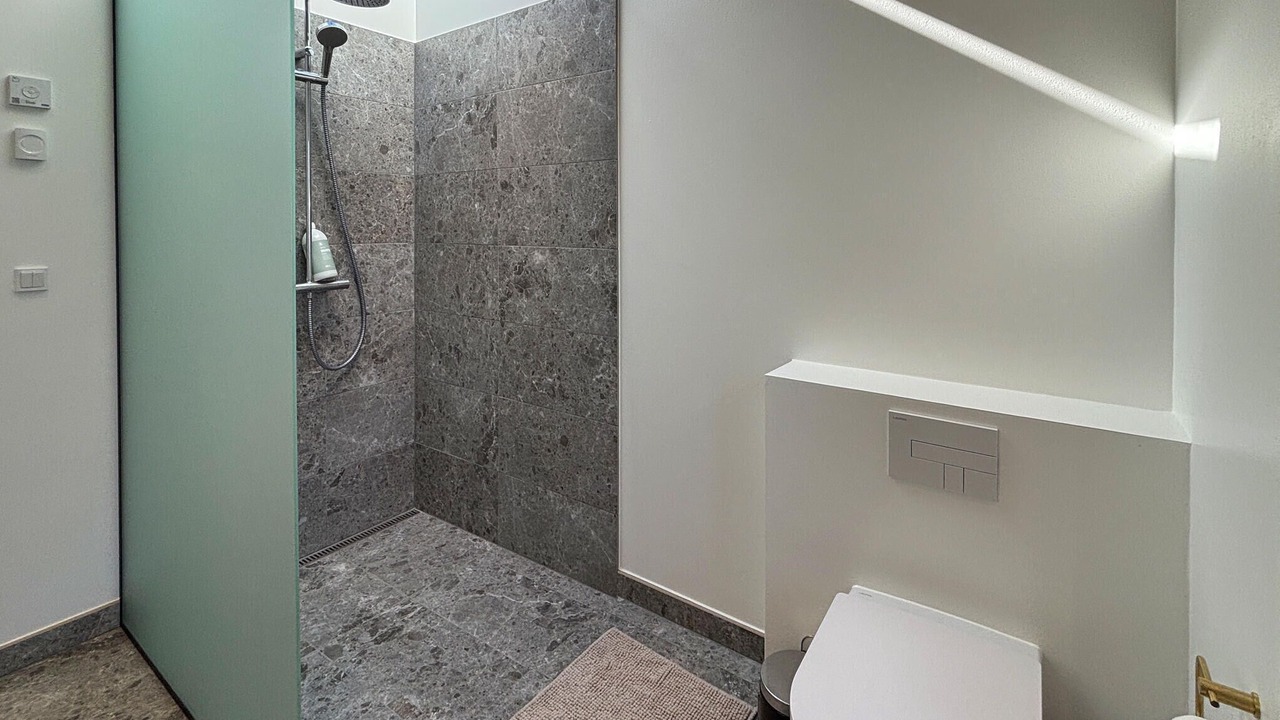 Photo of Bathroom in Flovt Strand