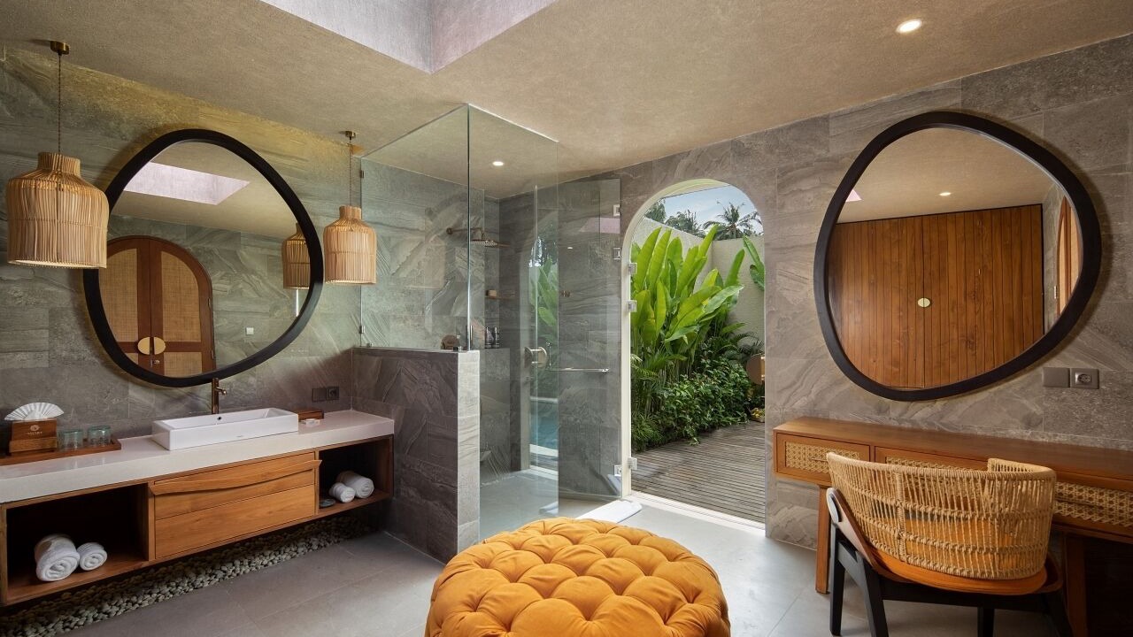 Photo of Bathroom in Sambahan