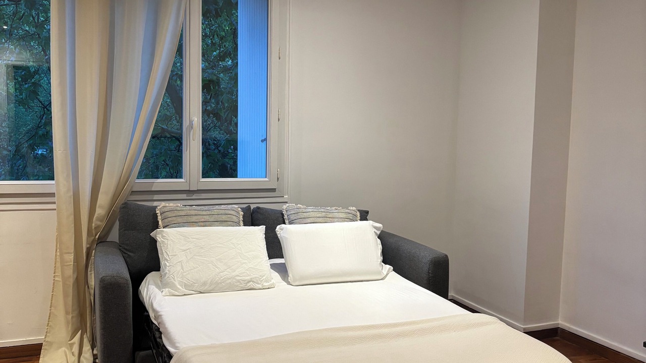 Photo of Bedroom in Prince–Marmottan