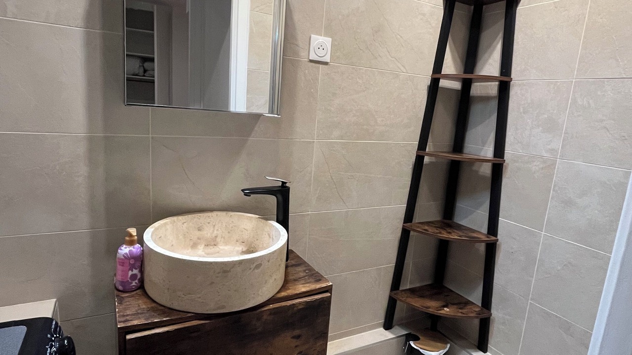 Photo of Bathroom in Prince–Marmottan