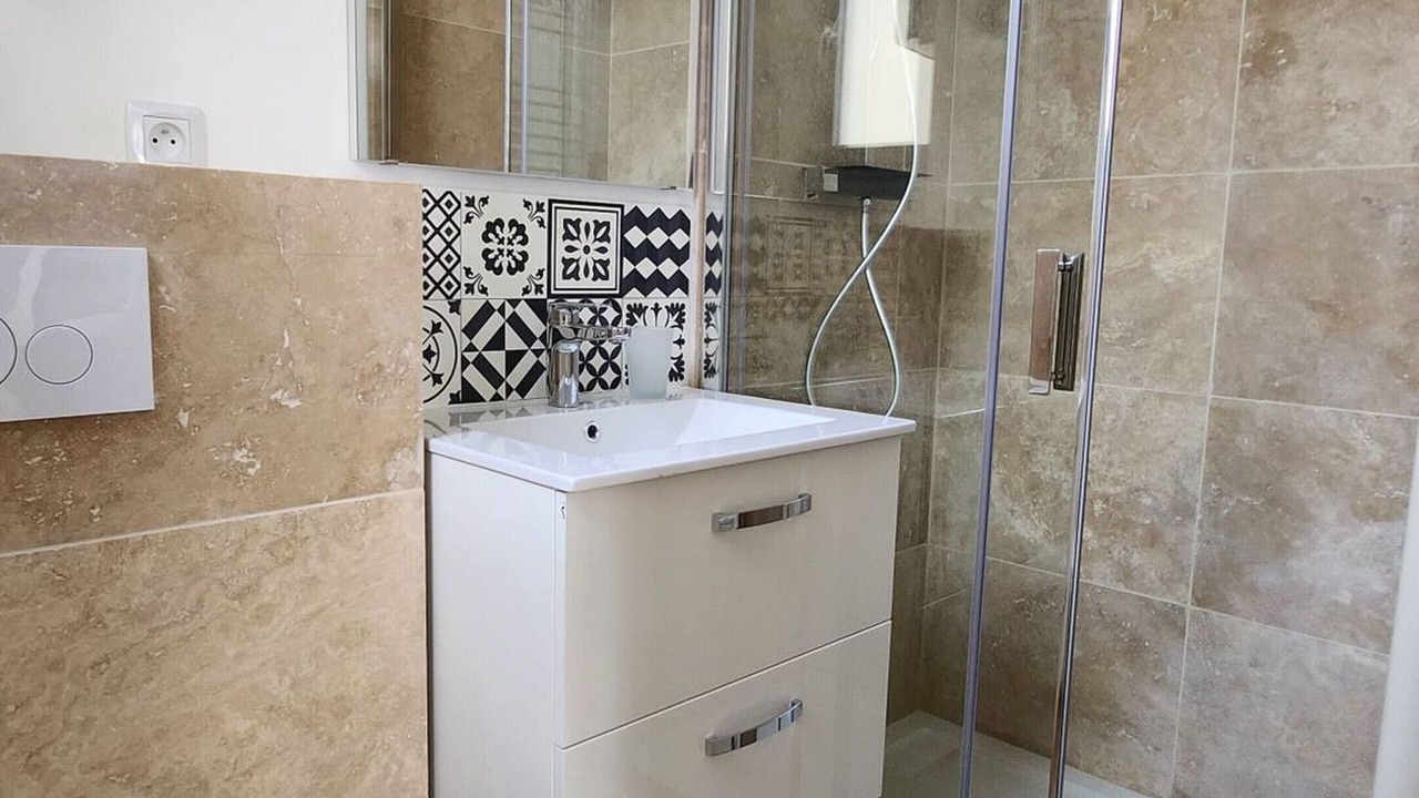 Photo of Bathroom in Senlis